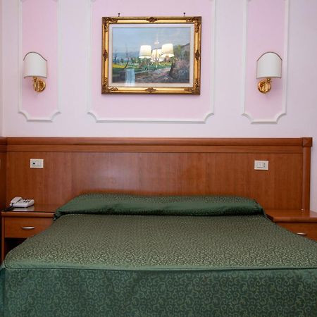 Hotel Philia Rome Bagian luar foto