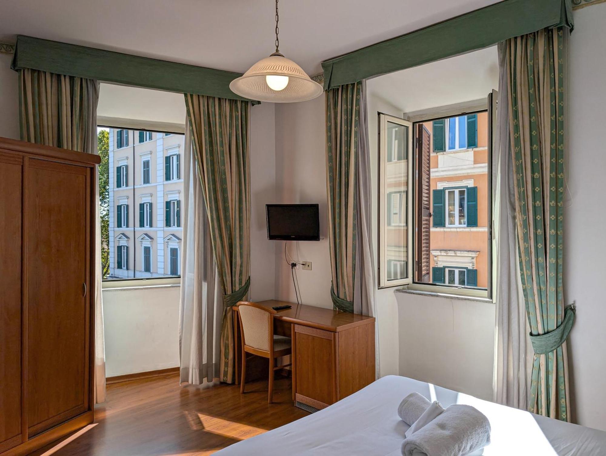 Hotel Philia Rome Bagian luar foto